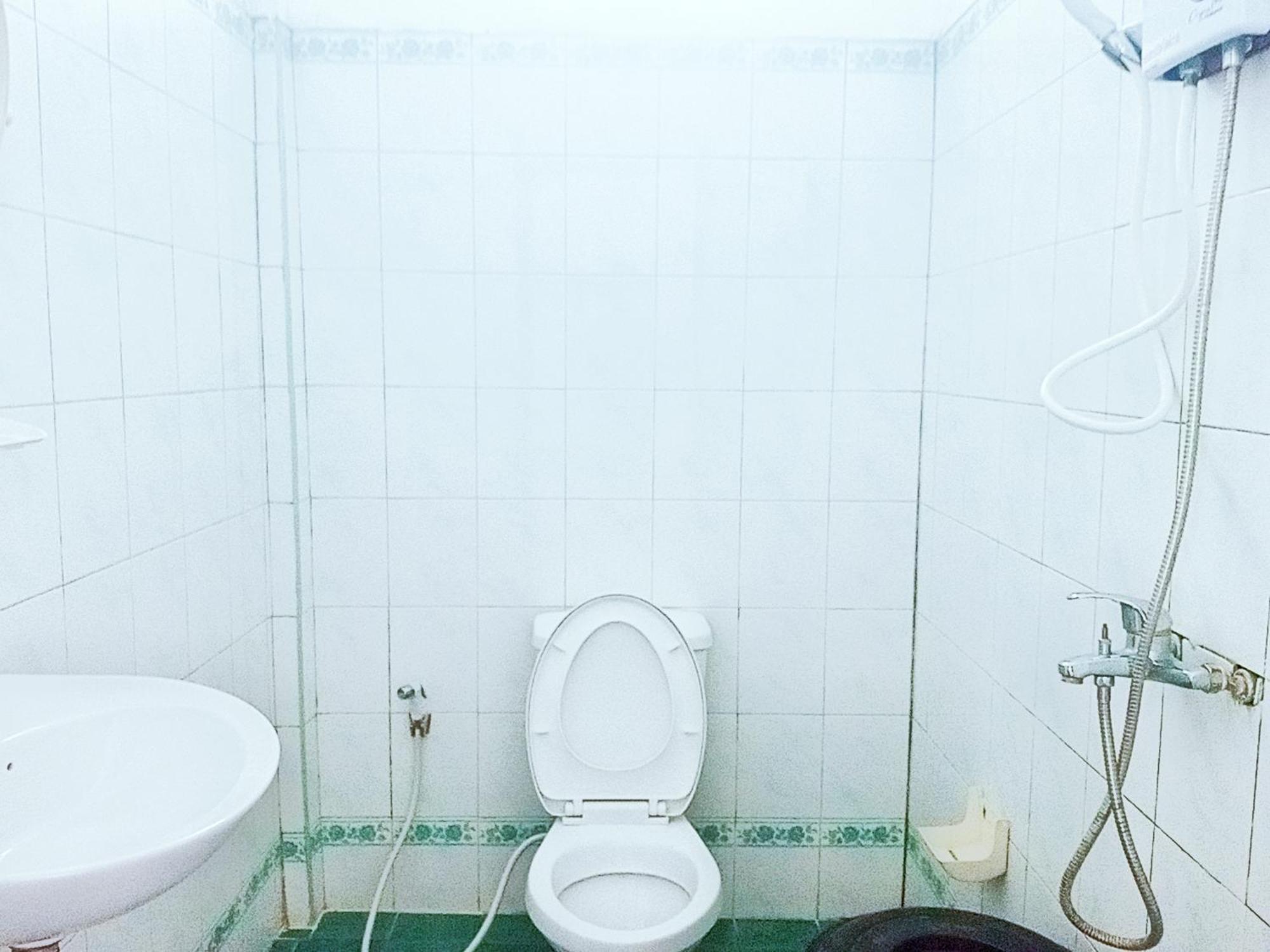 Vangvieng Ruby'Homestay Vang Vieng Dış mekan fotoğraf
