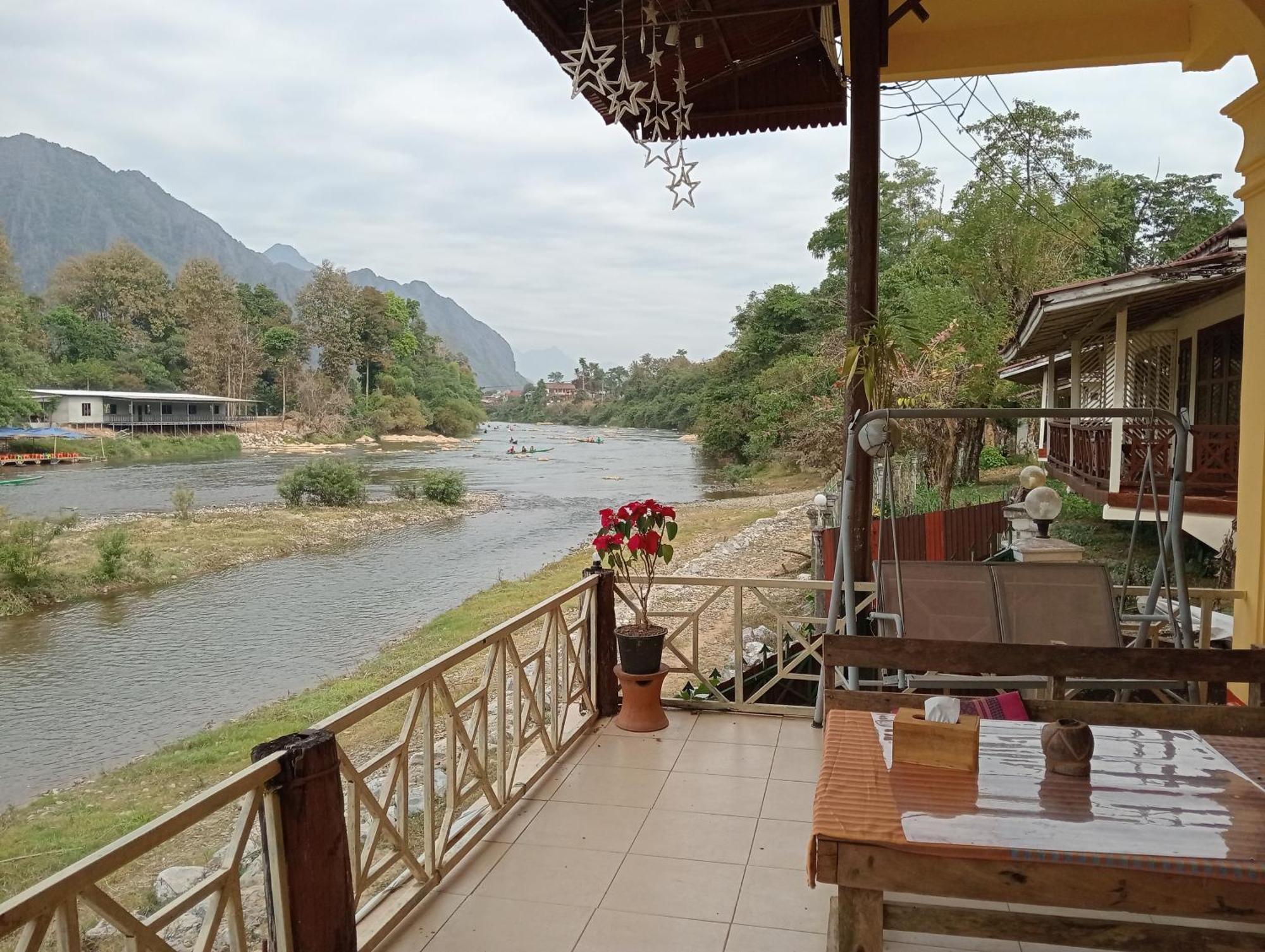 Vangvieng Ruby'Homestay Vang Vieng Dış mekan fotoğraf